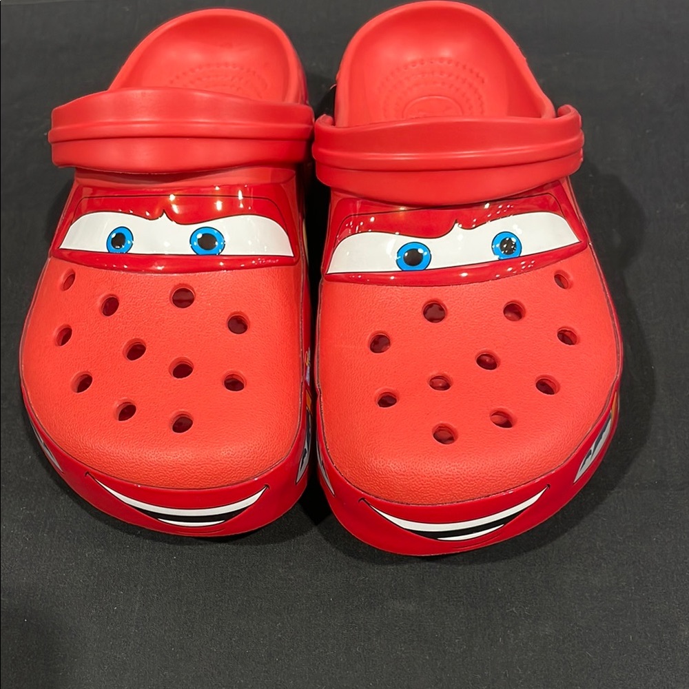 Lightning McQueen Crocs